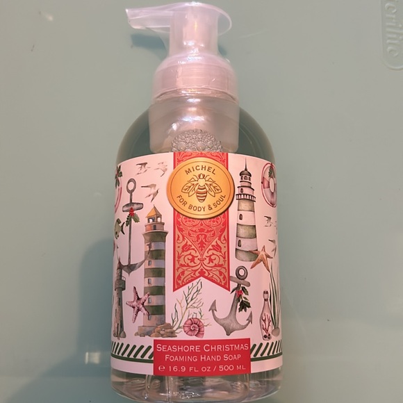 NWT michel for body & soul. Seashore Christmas foaming hand soap - Picture 2 of 4